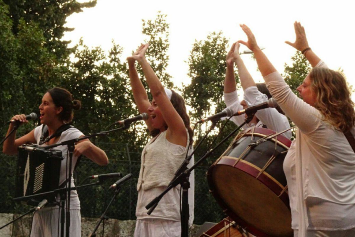 FOLK NO ALOBRE. ROMERÍA