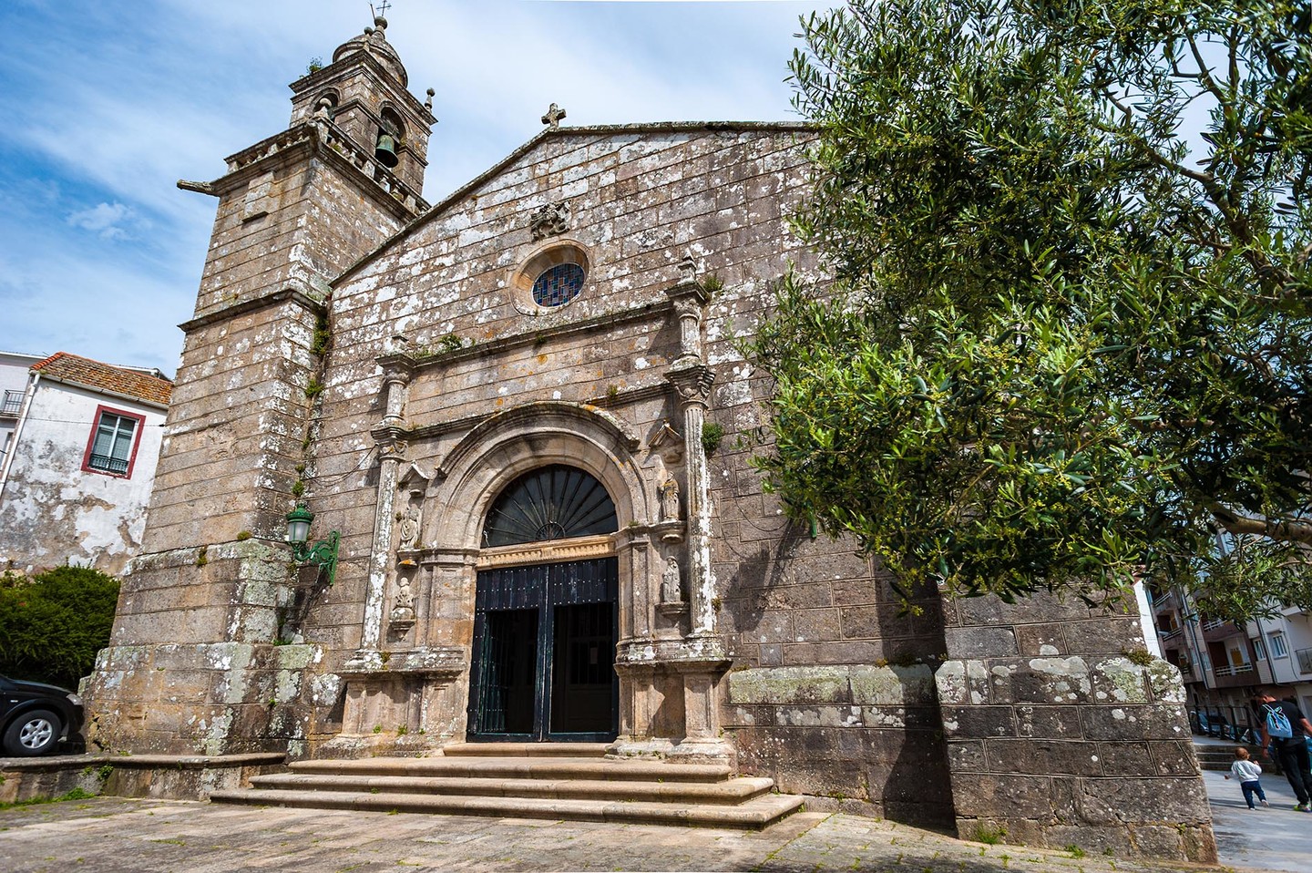 Iglesia Parroquial de Carril