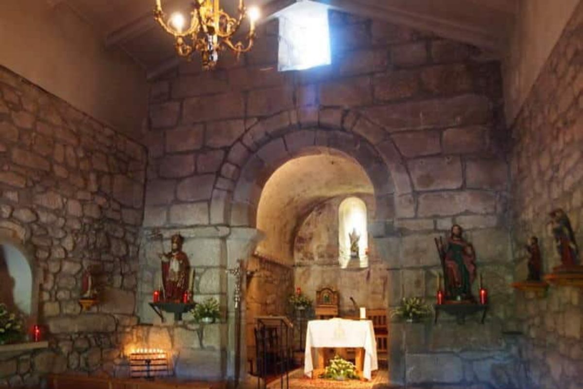 Iglesia de Fontecarmoa
