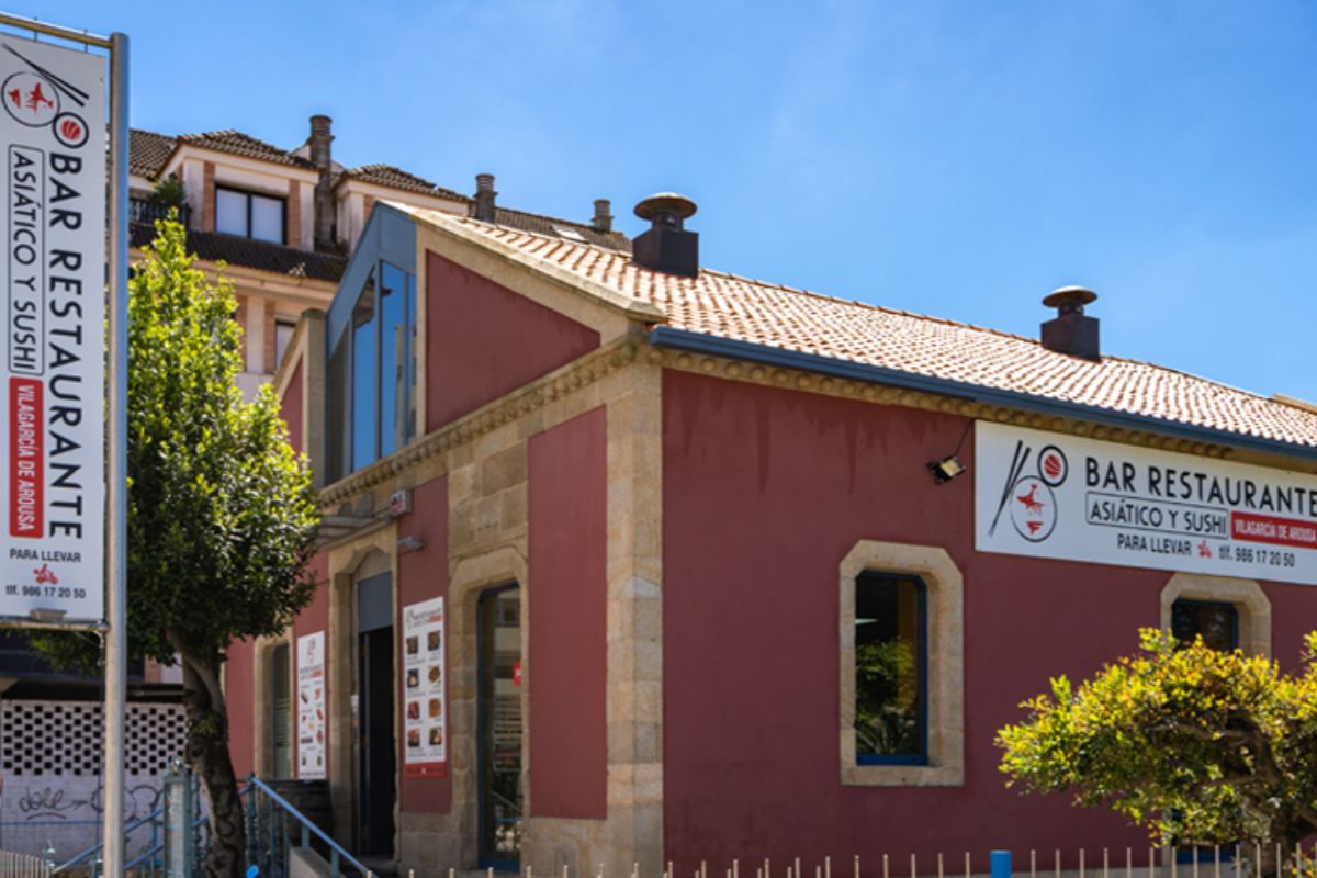 Asiático y Sushi (restaurante asiático)