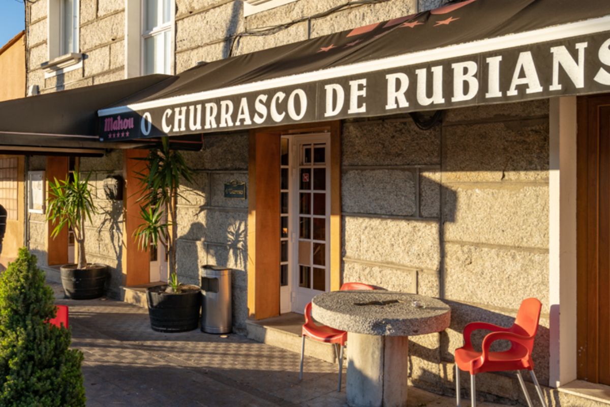O Churrasco de Rubiáns (asador)
